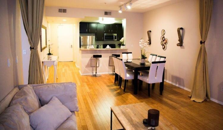 Spacious Hollywood 2Br Condo Near Dolby Theater Los Angeles Eksteriør bilde